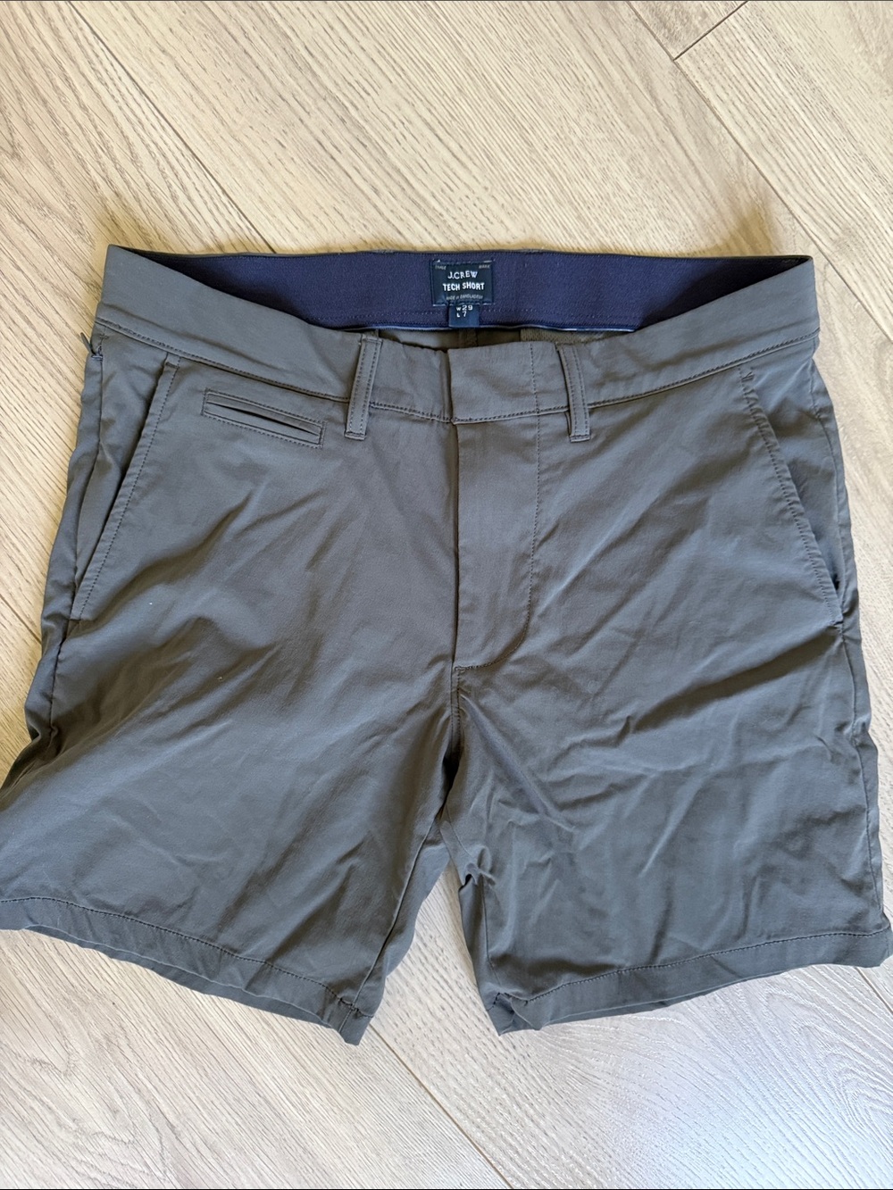 J. Crew Men’s Tech Short in Olive